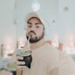 Meet your Posher, Ernesto